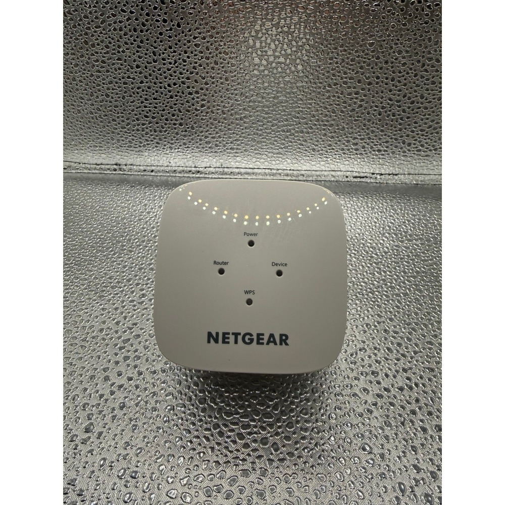 NETGEAR AC1200 WiFi Range Extender Model EX5000 Plug-in Repeater